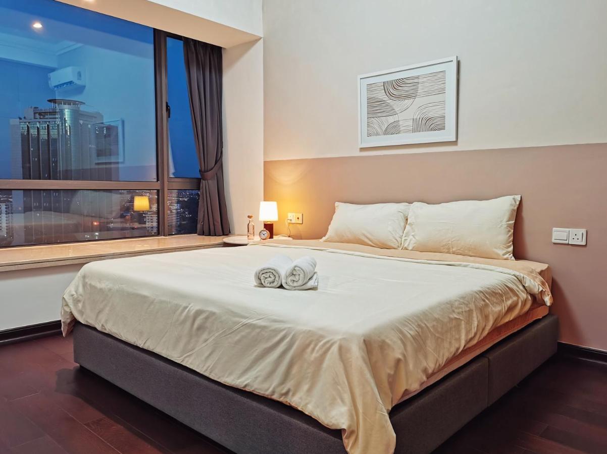 Yussy 2 Bedroom Sea View Condo At R&F Princess Cove Johor Bahru Exterior photo